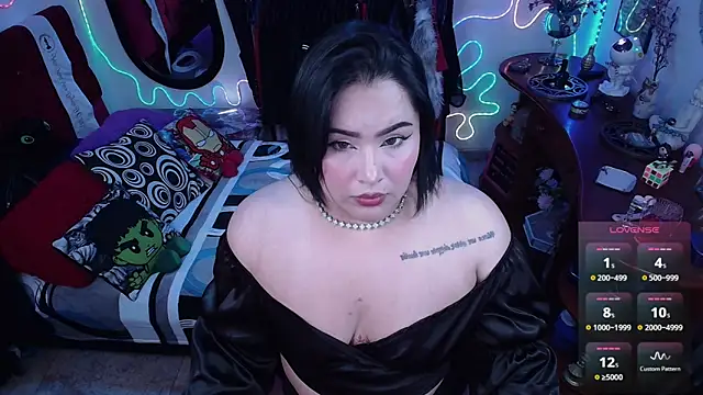 lufek23 online show from April 30, 6:15 pm