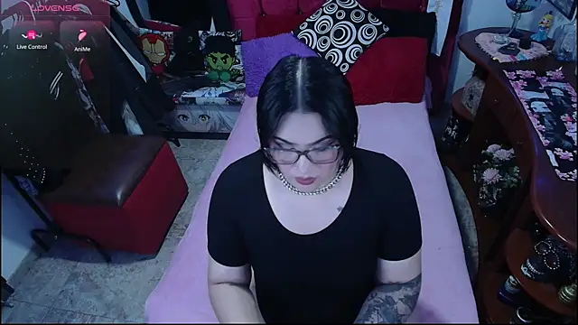 lufek23 online show from November 13, 9:40 pm