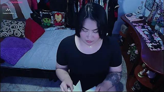 lufek23 online show from October 5, 3:58 pm