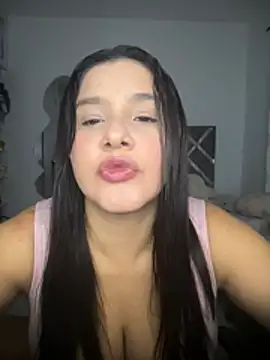 ValleryParker online show from March 10, 1:31 am