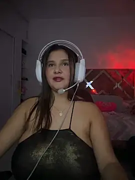 ValleryParker online show from November 10, 6:40 am