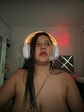 ValleryParker online show from December 16, 2:38 am