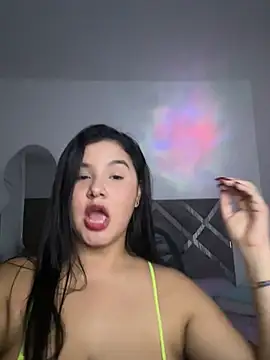 ValleryParker online show from March 3, 6:53 am