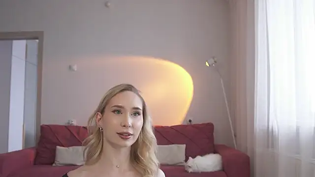 anyeess online show from April 12, 9:34 am