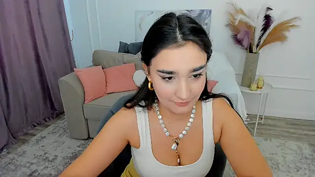 GoldenHeart 1 online show from January 19, 11:25 am