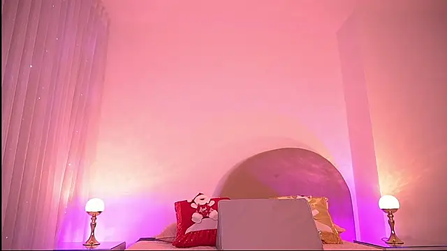 Snapshot of danna_berlin_ chatting on December 2, 7:26 pm danna berlin online show from December 2, 7:26 pm