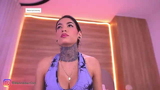 danna berlin  online show from May 27, 7:21 pm