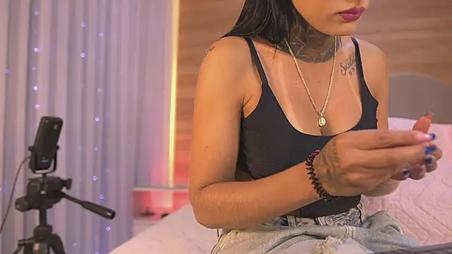 danna berlin  online show from May 9, 7:17 pm