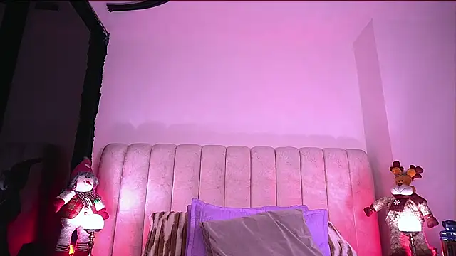 Snapshot of danna_berlin_ chatting on November 8, 7:17 pm danna berlin online show from November 8, 7:17 pm