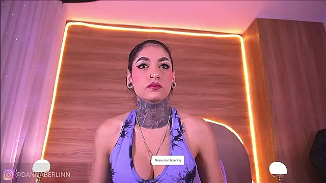 danna berlin  online show from February 10, 7:13 pm