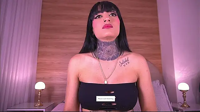 danna berlin  online show from January 17, 7:17 pm