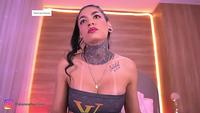 danna berlin  online show from May 21, 7:22 pm