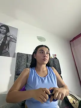 Snapshot of Natasharuso chatting on May 4, 9:01 am Natasharuso online show from May 4, 9:01 am