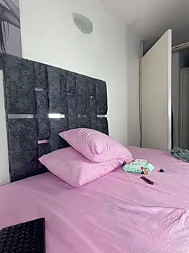 Natasharuso online show from March 9, 9:46 am