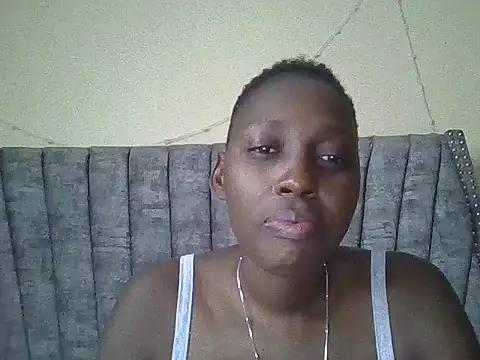 Snapshot of Dizzydose chatting on July 8, 7:09 am Dizzydose online show from July 8, 7:09 am