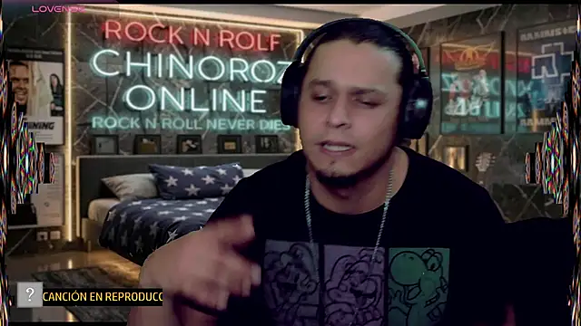 Snapshot of chino_roz chatting on June 25, 7:19 pm chino roz online show from June 25, 7:19 pm