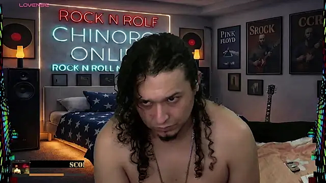 Snapshot of chino_roz chatting on February 23, 10:27 am chino roz online show from February 23, 10:27 am