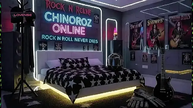 Snapshot of chino_roz chatting on January 6, 9:19 pm chino roz online show from January 6, 9:19 pm