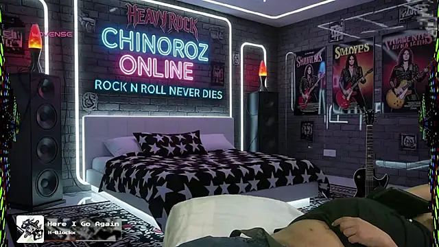 chino roz online show from November 29, 8:09 pm