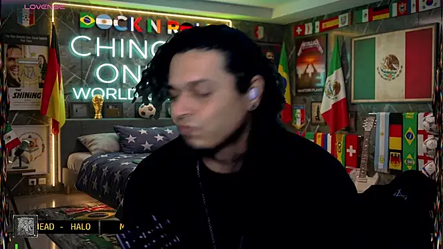 Snapshot of chino_roz chatting on June 29, 7:26 am chino roz online show from June 29, 7:26 am