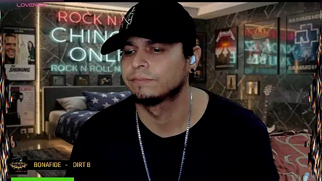Snapshot of chino_roz chatting on June 11, 11:57 pm chino roz online show from June 11, 11:57 pm