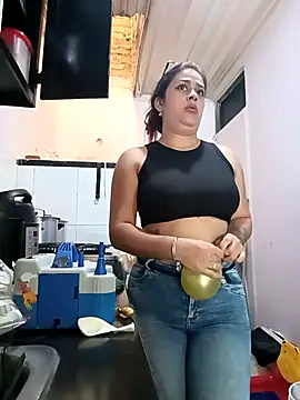 Latina sexy1 online show from October 3, 2:51 pm