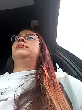 Snapshot of Latina_sexy1 chatting on February 2, 7:57 pm Latina sexy1 online show from February 2, 7:57 pm