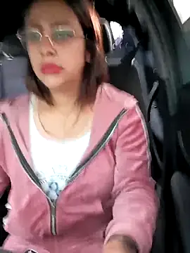 Snapshot of Latina_sexy1 chatting on February 7, 12:57 pm Latina sexy1 online show from February 7, 12:57 pm