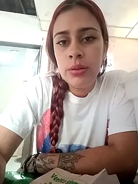 Snapshot of Latina_sexy1 chatting on July 1, 3:01 pm Latina sexy1 online show from July 1, 3:01 pm
