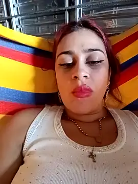 Snapshot of Latina_sexy1 chatting on June 30, 1:33 pm Latina sexy1 online show from June 30, 1:33 pm