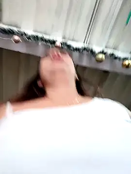 Snapshot of Latina_sexy1 chatting on February 9, 6:39 pm Latina sexy1 online show from February 9, 6:39 pm