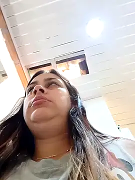 Snapshot of Latina_sexy1 chatting on February 14, 2:06 pm Latina sexy1 online show from February 14, 2:06 pm