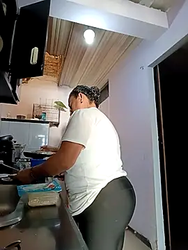 Latina sexy1 online show from March 19, 2:39 pm