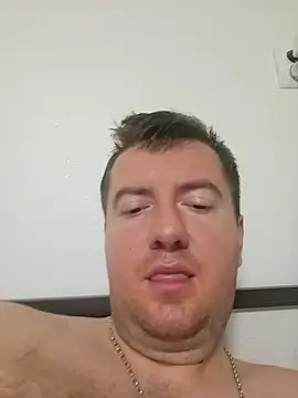 BeautifulPenis2002 online show from March 23, 9:58 pm