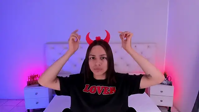 Aron cruz online show from October 25, 1:45 pm