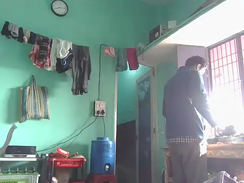 Snapshot of Exhibboi4fun chatting on December 5, 2:43 am Exhibboi4fun online show from December 5, 2:43 am