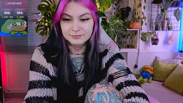 Snapshot of jelya_sg chatting on February 12, 12:49 pm jelya sg online show from February 12, 12:49 pm