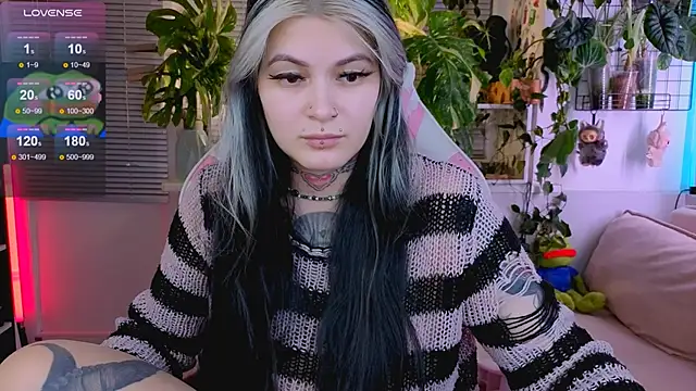 Snapshot of jelya_sg chatting on January 9, 3:30 pm jelya sg online show from January 9, 3:30 pm