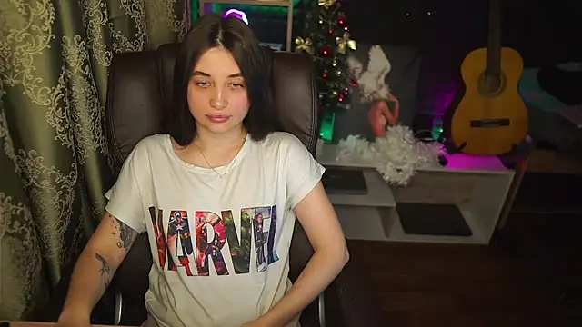 delicatedBailey online show from January 20, 4:54 am