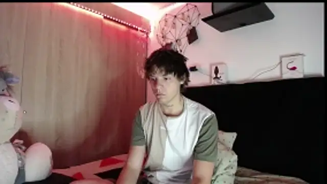 Santiago kiler online show from February 14, 11:32 am