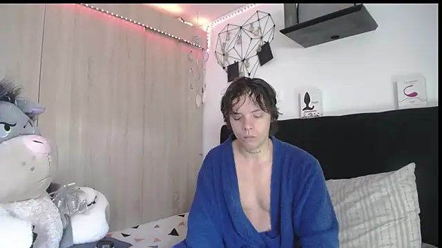 Santiago kiler online show from April 14, 2:33 pm