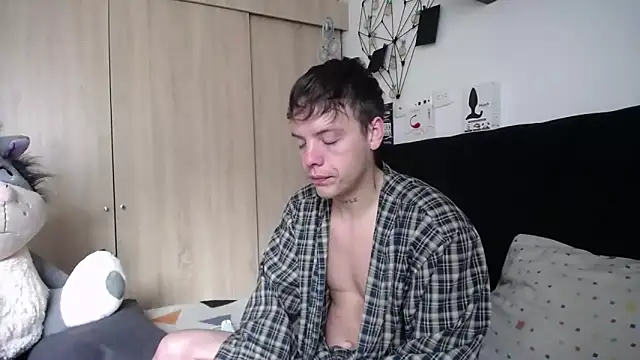 Santiago kiler online show from September 19, 12:20 pm