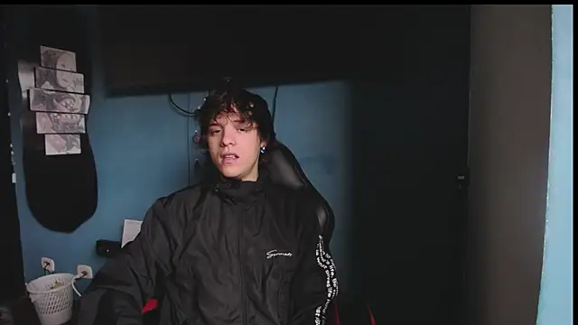 Santiago kiler online show from April 4, 7:53 pm