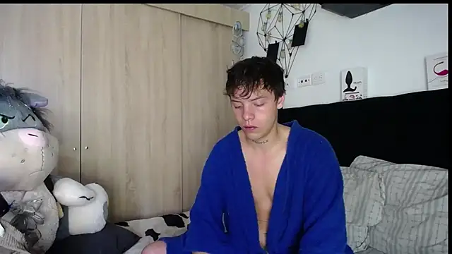 Santiago kiler online show from November 6, 10:14 pm