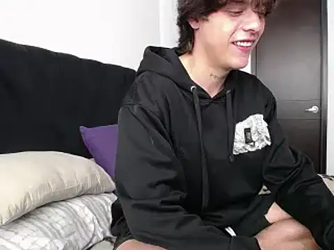 Santiago kiler online show from March 8, 4:39 pm