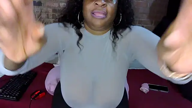 DIRTIENASTY online show from November 9, 9:24 am