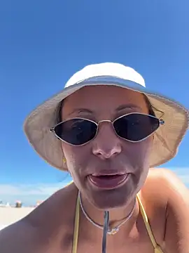 Snapshot of Natalieass chatting on June 13, 12:47 pm Natalieass online show from June 13, 12:47 pm