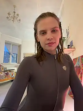 LeyaJohnson online show from March 24, 3:34 pm