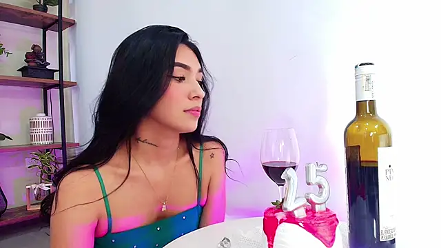 Sassy--Girl online show from February 3, 7:30 pm