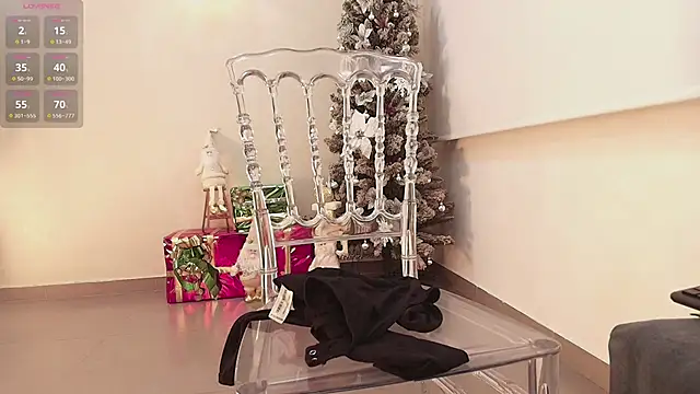 Sassy--Girl online show from December 14, 11:05 am